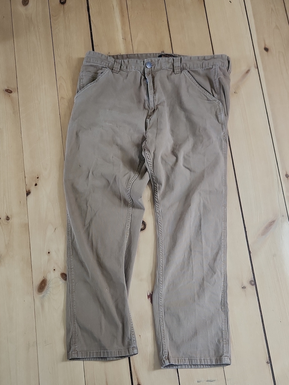 Men's Classic Chino Pants in Tan